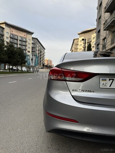 Hyundai Elantra 2017, 222,089 km - 2.0 л - Bakı