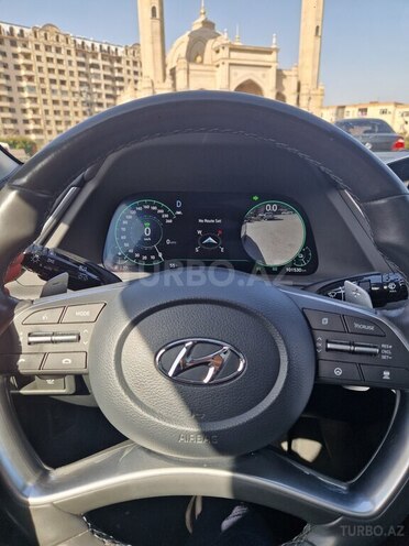 Hyundai Sonata-3