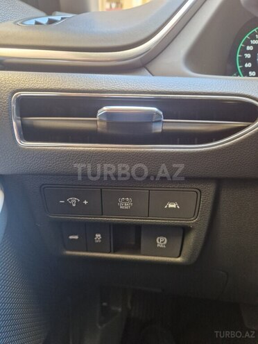 Hyundai Sonata-9
