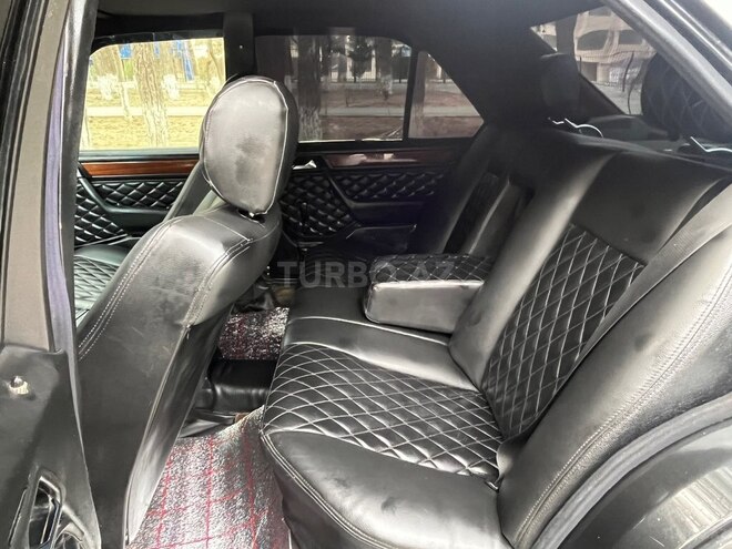 Mercedes 220 E 1994, 214,523 km - 2.2 l - Bakı