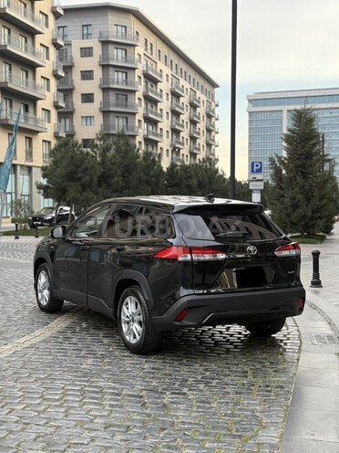 Toyota Corolla Cross 2025, 17,000 km - 2.0 l - Bakı