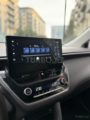 Toyota Corolla Cross 2025, 17,000 km - 2.0 l - Bakı