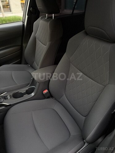 Toyota Corolla Cross 2025, 17,000 km - 2.0 l - Bakı