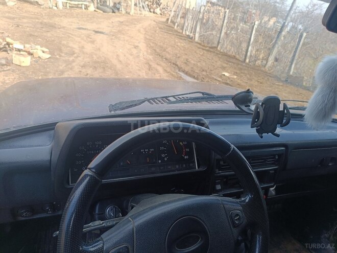 LADA (VAZ) Niva 1996, 211,144 km - 1.7 l - Yardımlı