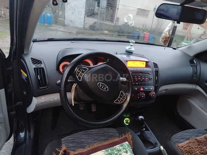 Kia  2009, 295,000 km - 1.4 l - Qəbələ