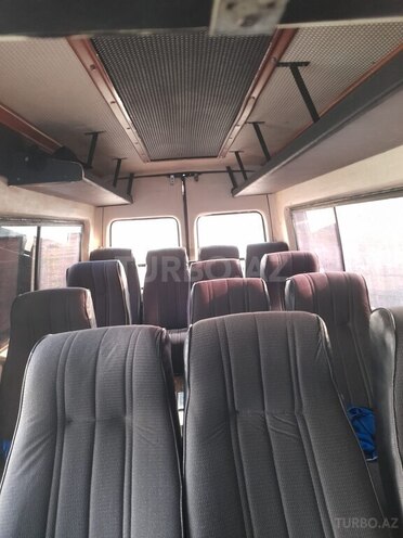 Mercedes Sprinter 208-5