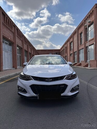 Chevrolet Cruze-1