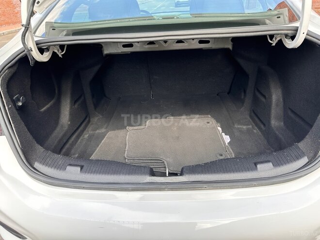Chevrolet Cruze-14
