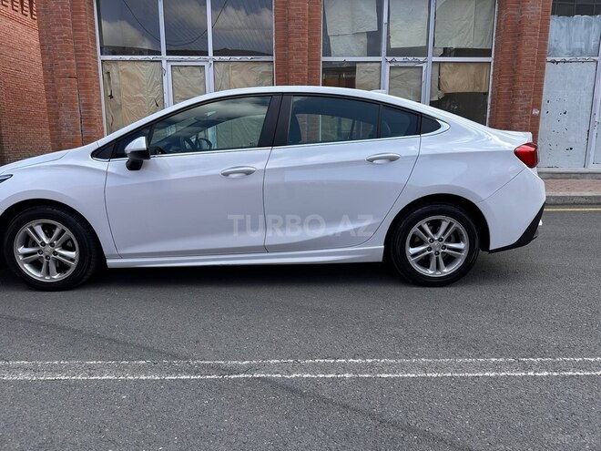 Chevrolet Cruze-7