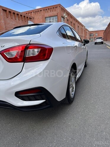 Chevrolet Cruze-6
