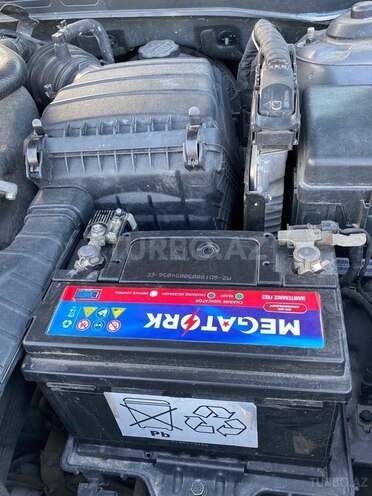 Hyundai Sonata-11