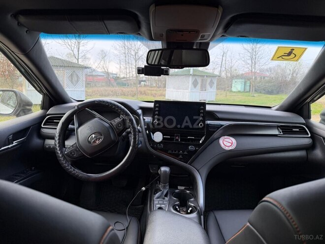 Toyota Camry-3