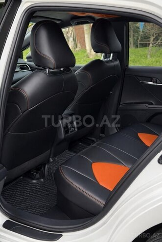 Toyota Camry-5