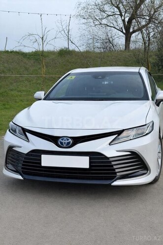 Toyota Camry-1