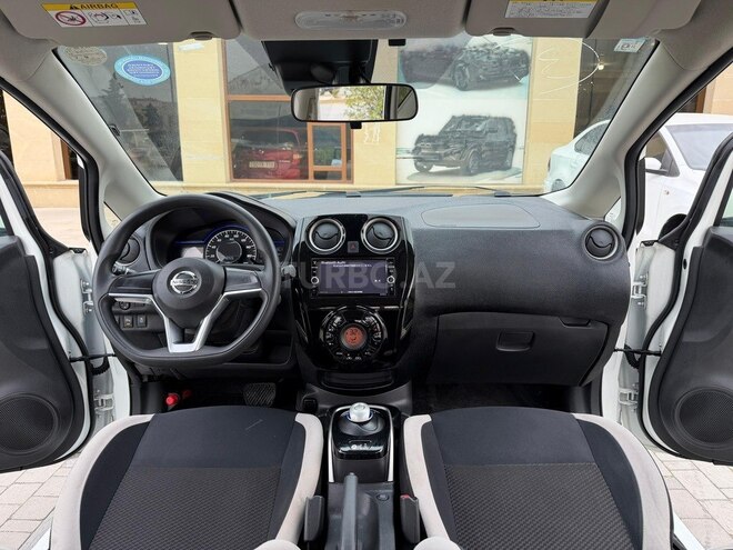 Nissan Note-15