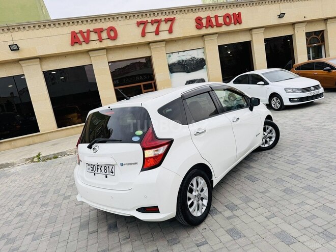 Nissan Note-6