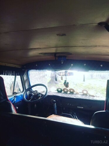 UAZ 2206-3