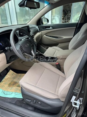 Hyundai Tucson-10
