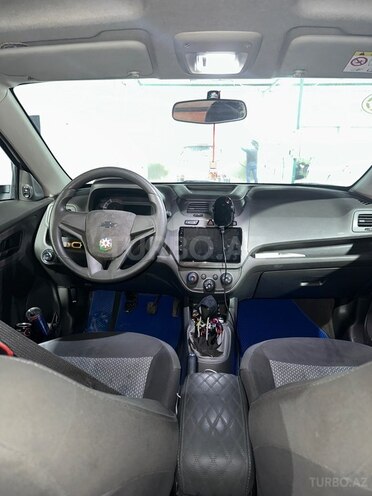 Chevrolet Cobalt-6