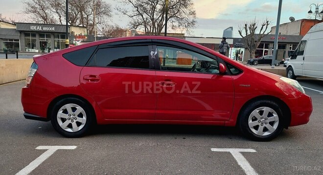 Toyota Prius-11