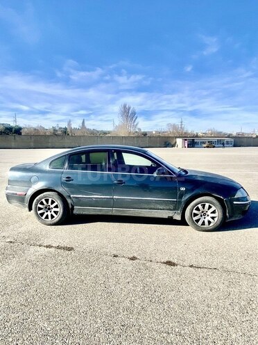 Volkswagen Passat 2001, 405,979 km - 1.8 l - Bakı