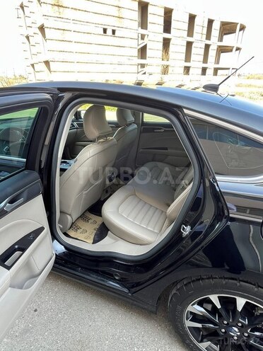 Ford Fusion (North America)-6