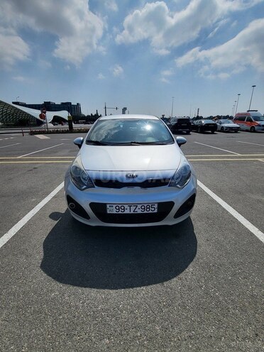 Kia Rio-1