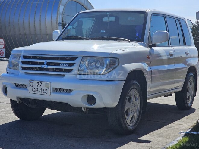 Mitsubishi Pajero io 2000, 213,698 km - 2.0 l - Qəbələ