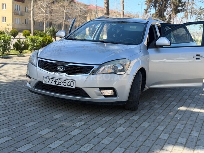 Kia  2009, 328,000 km - 1.4 l - İmişli