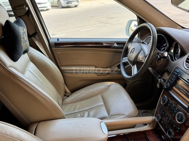 Mercedes GL 350 4MATIC-8