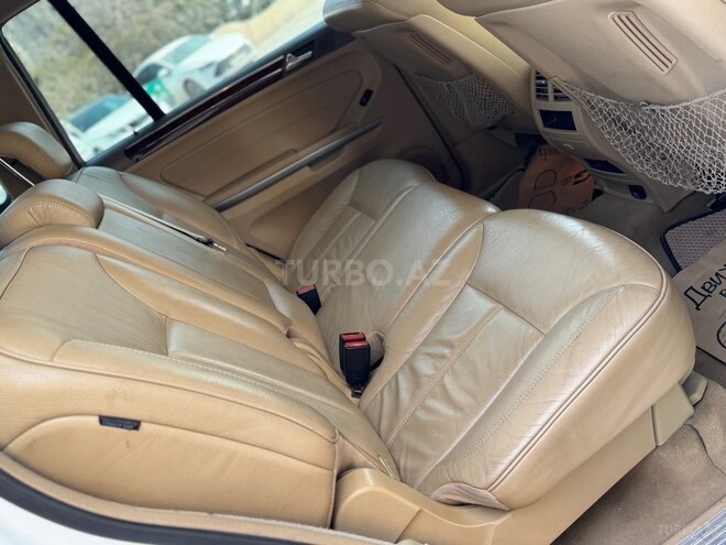 Mercedes GL 350 4MATIC-11