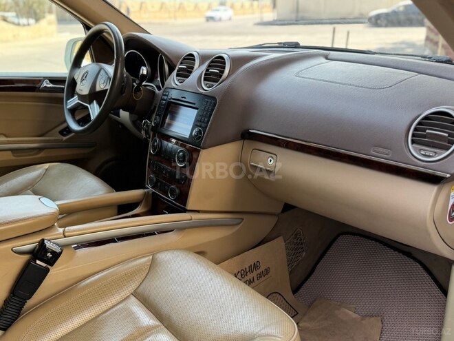 Mercedes GL 350 4MATIC-7