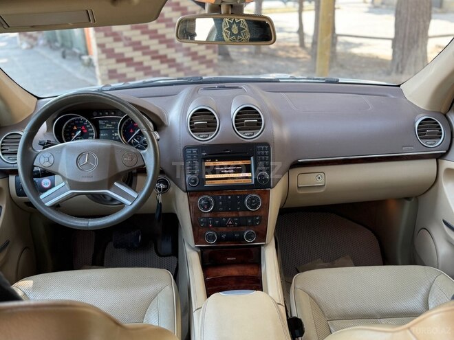 Mercedes GL 350 4MATIC-16