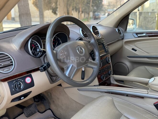 Mercedes GL 350 4MATIC-20