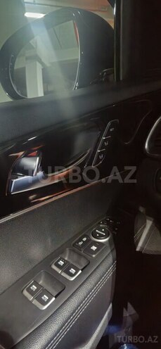 Kia Sorento-10