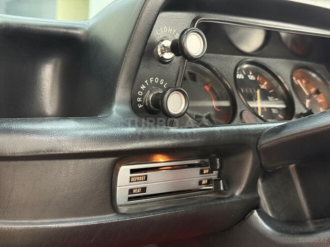 BMW 2002-15