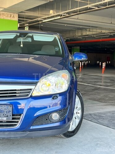 Opel Astra-2