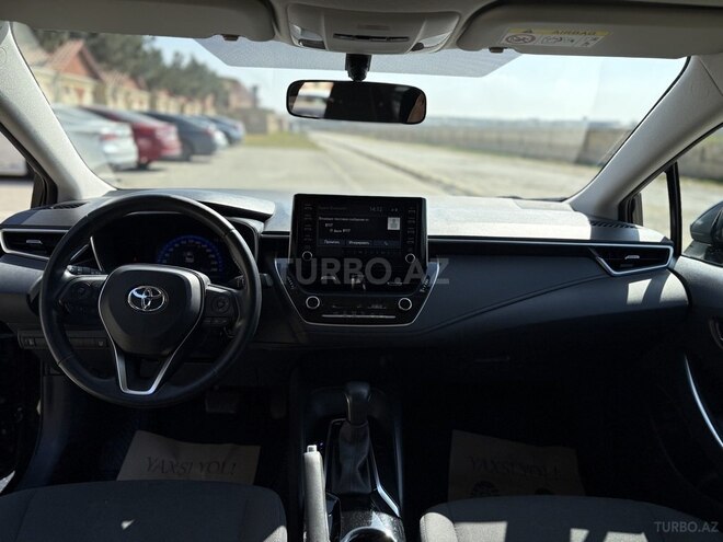 Toyota Corolla-14