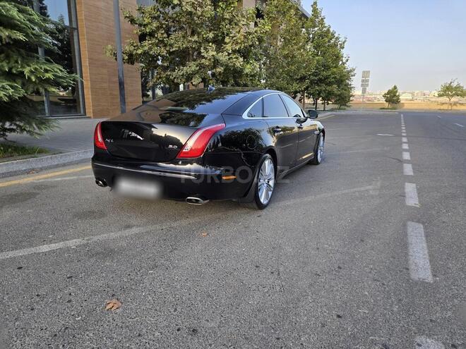 Jaguar XJ-13