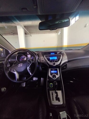 Hyundai Elantra 2011, 235,099 km - 1.8 l - Bakı