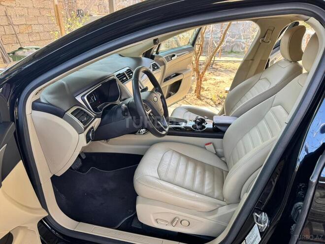 Ford Fusion (North America)-15