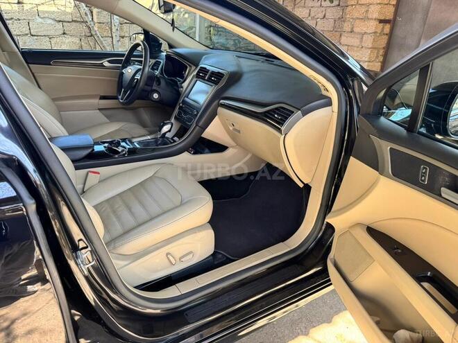 Ford Fusion (North America)-13
