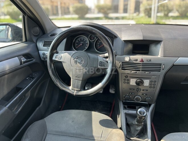 Opel Astra 2005, 278,000 km - 1.4 l - Bakı