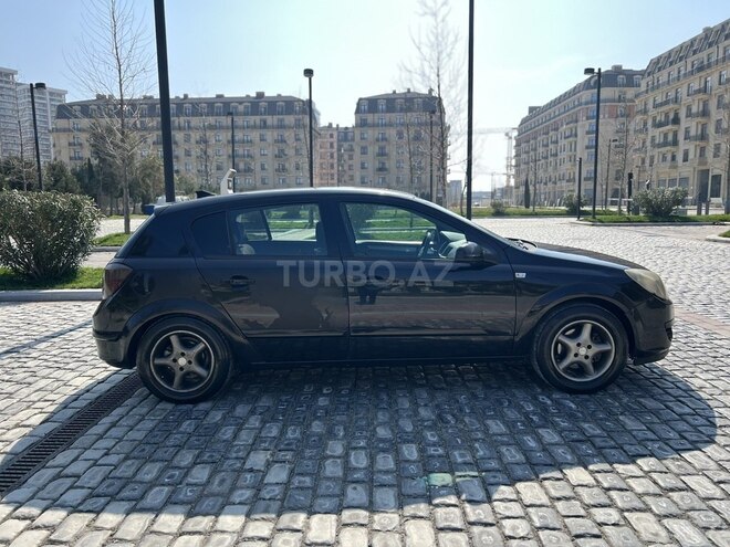 Opel Astra 2005, 278,000 km - 1.4 l - Bakı