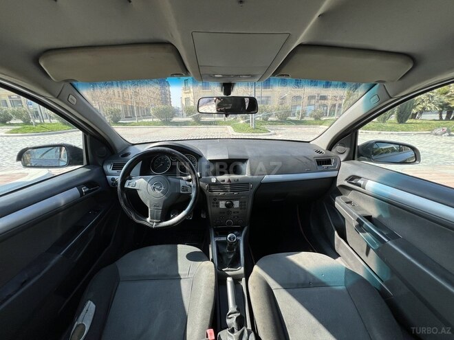 Opel Astra 2005, 278,000 km - 1.4 l - Bakı