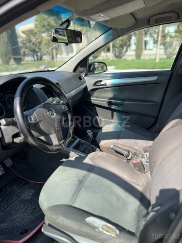 Opel Astra 2005, 278,000 km - 1.4 l - Bakı