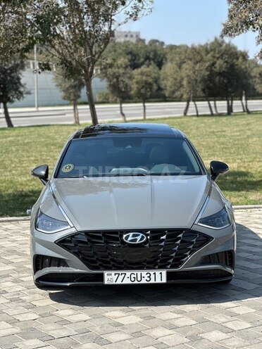 Hyundai Sonata-2