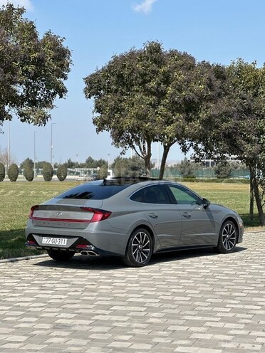 Hyundai Sonata-7