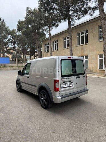 Ford Transit Connect-4