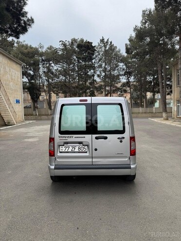 Ford Transit Connect-7